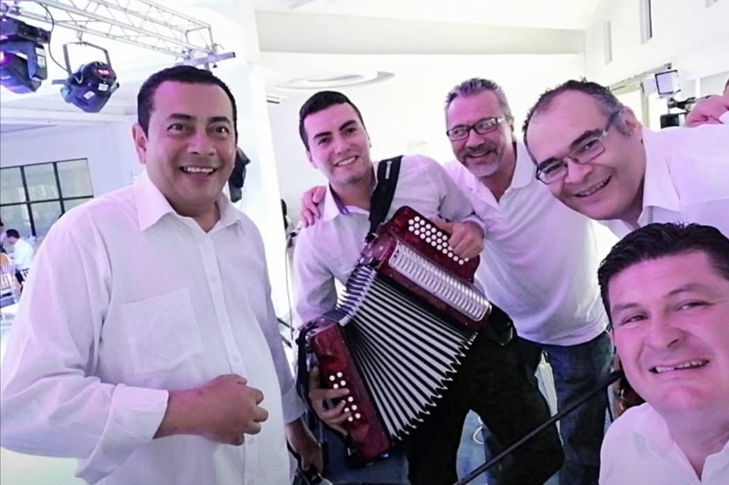 Acordeonero del grupo Sanmiguel